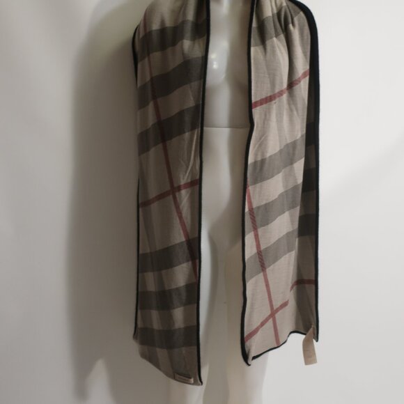 Womens Burberry Black Beige Black Red Cashmere Nova Check Print Scarf - Picture 3 of 15
